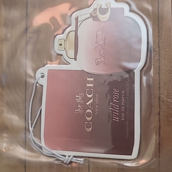 Coach Wild Rose Car Air Freshner Hanging Scent - Picture 2 of 5